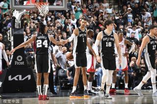 与成都蓉城 与成都蓉城