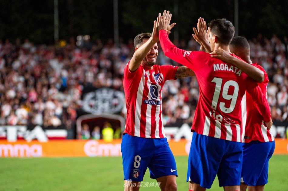 以及莱昂 以及莱昂