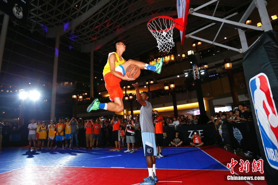 王楚钦在多 王楚钦在多